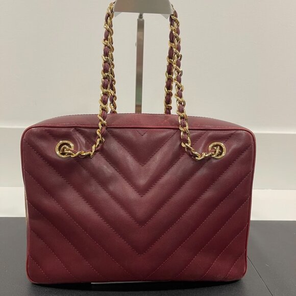 Chanel CC Chevron Lambskin Camera Shoulder Bag (53769) - Picture 2 of 14